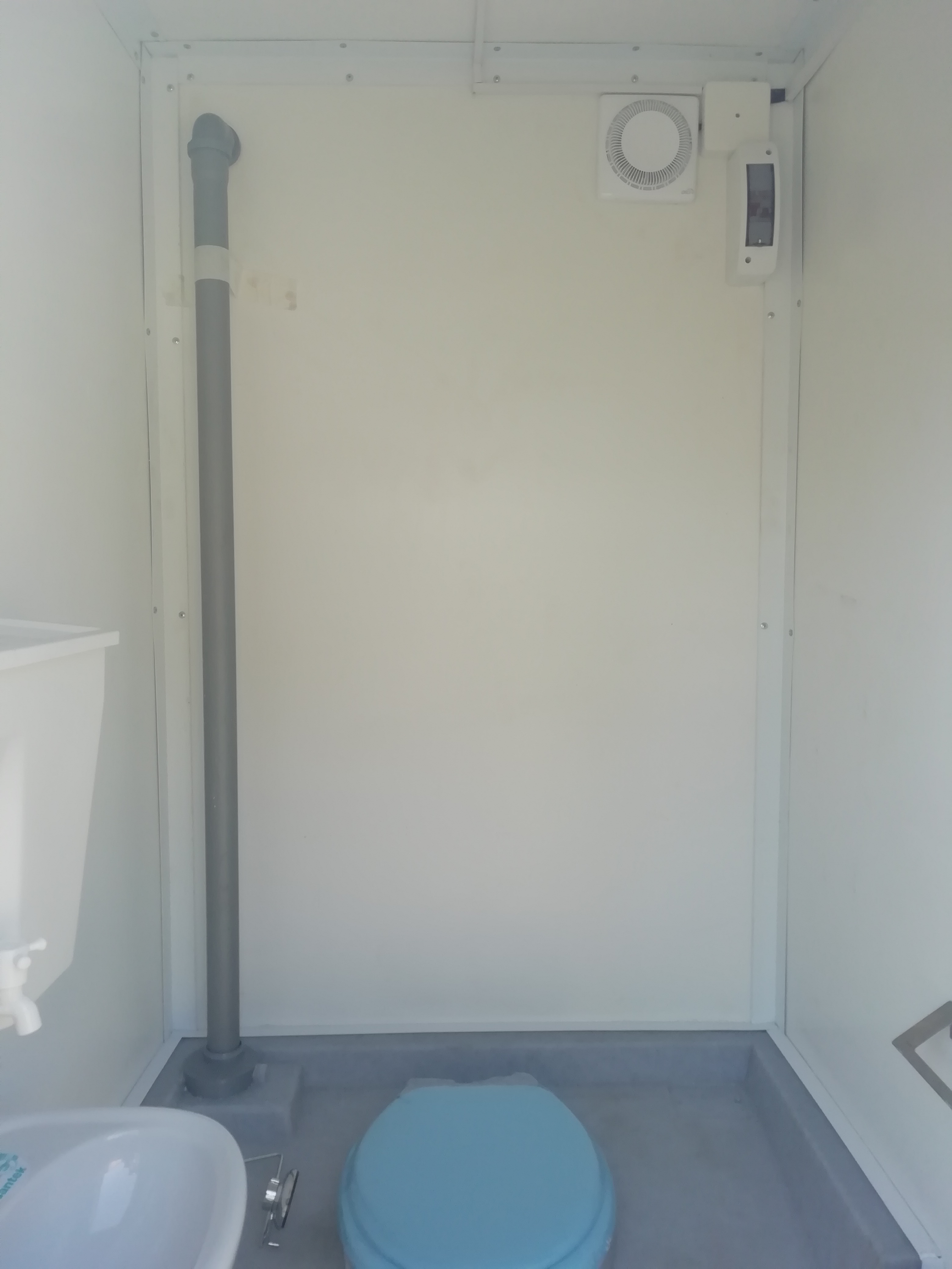 Теплая туалетная кабина Европа (автономная)
